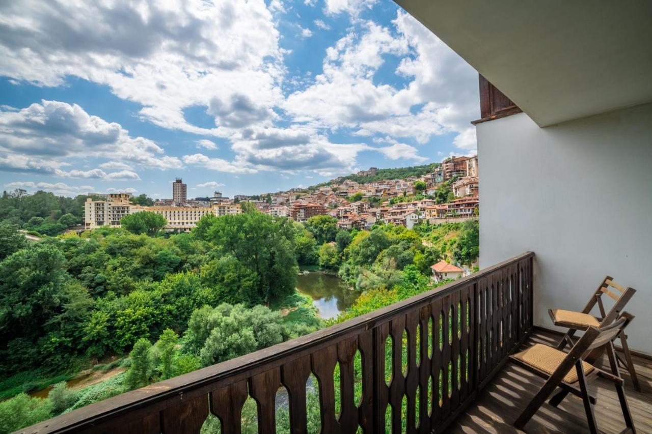 Four Riders Guest House Veliko Tarnovo Luaran gambar